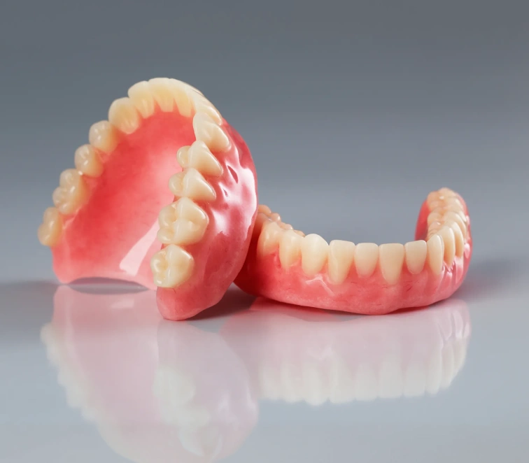 Discover Seamless Tooth Replacement Solutions With Dentures